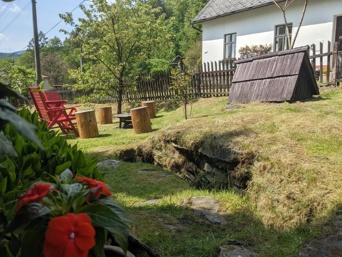 Villa Chaloupka Na Konci Sveta à Raskov Extérieur photo